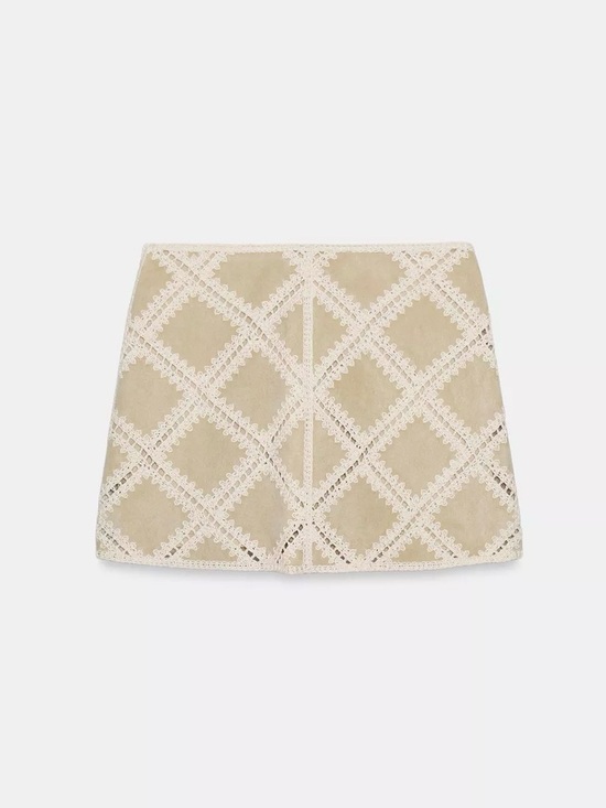 Zara Dresses & Skirts - Beige skirt